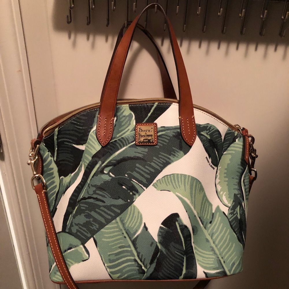 Dooney and Bourke leaf print summer bag